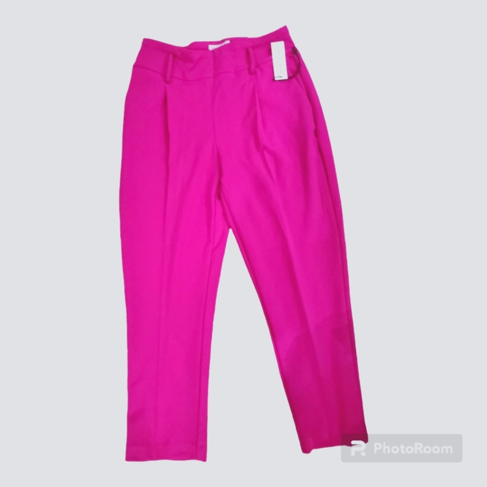 NWT Reg $135 Cupcake and Cashmere Hot Pink Pants size M